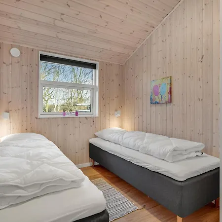 Σπίτι διακοπών Pet Friendly In With Kitchen