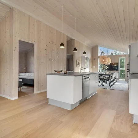 Nyaraló 5 Bedroom Amazing In Glesborg