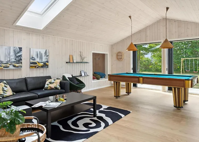 Feriehus 5 Bedroom Amazing In Glesborg